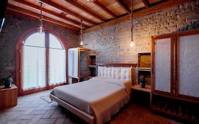 La Boheme Apartment